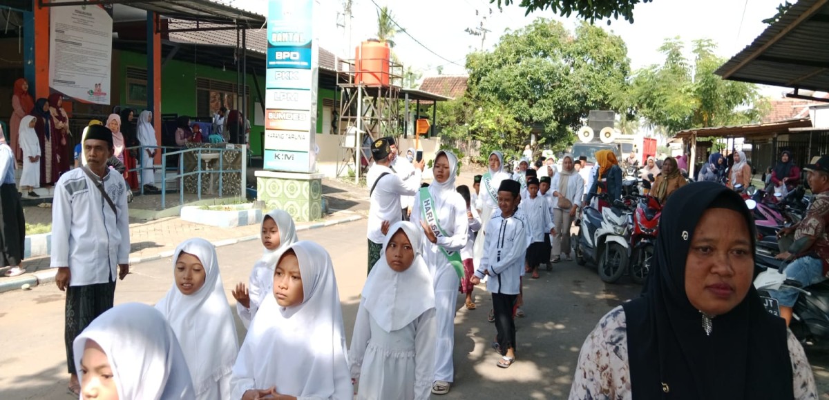 Pawai Dalam Rangka Memperingati hari santri