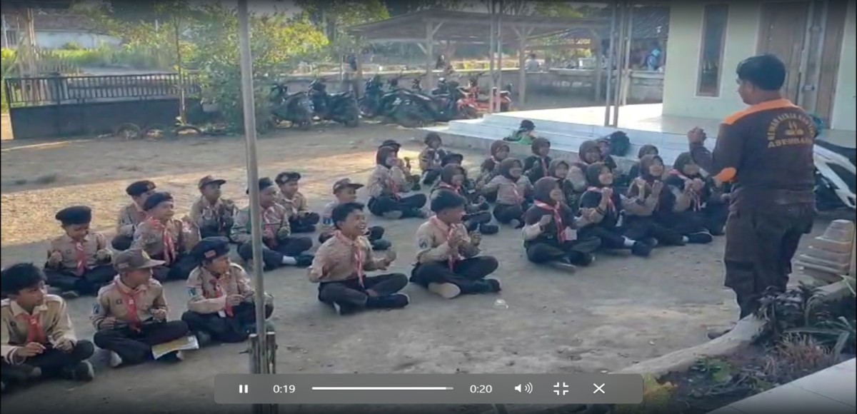 Kegiatan Ekstra Kurikuler Pramuka Penggalang